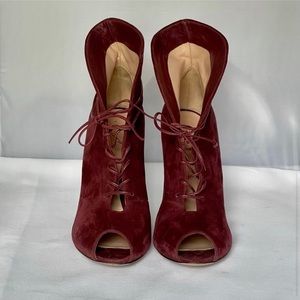Gianvito Rossi Vamp peep toe lace suede boots.